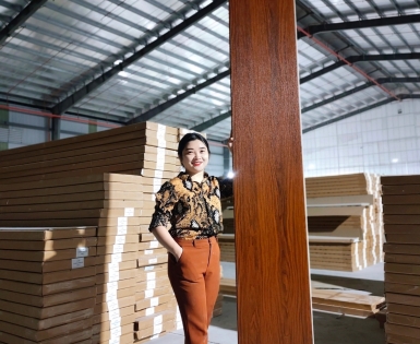 TRẦN NHÀ